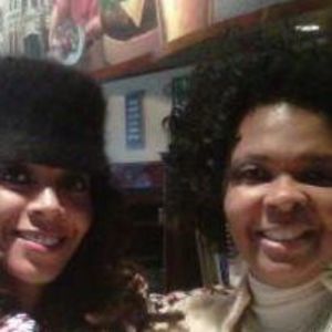 Meet your Posher, Angela